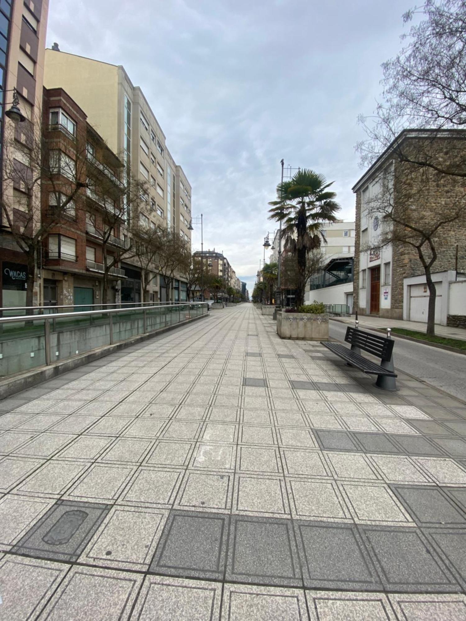 La Casa De Las Flores Ponferrada Esterno foto