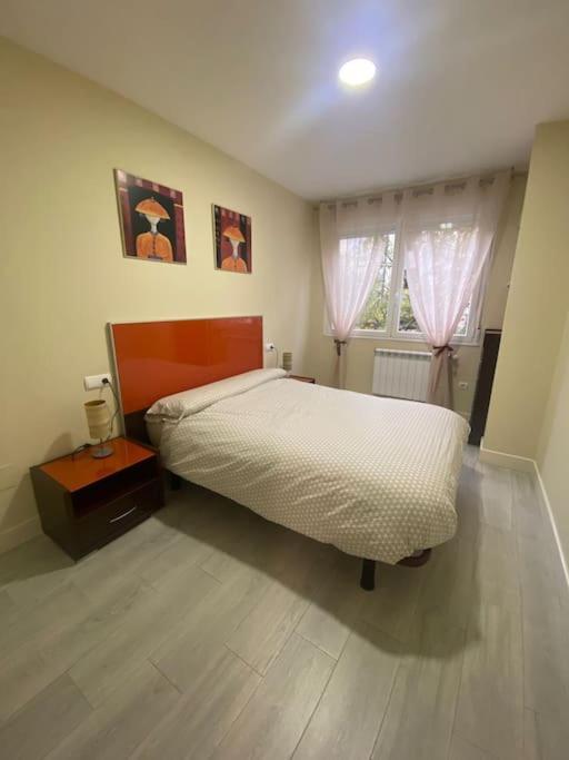 La Casa De Las Flores Ponferrada Esterno foto